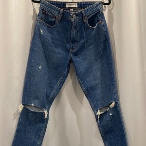 Abercrombie & Fitch - The Skinny High Rise Jean - Curve Love